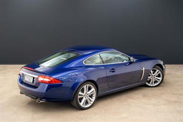 2009 Jaguar XK - Thumbnail