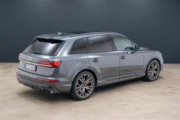 2021 Audi SQ7 - Thumbnail