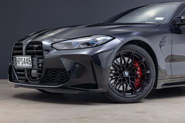 2021 BMW M4 - Thumbnail