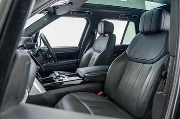 2023 Land Rover Range Rover - Thumbnail