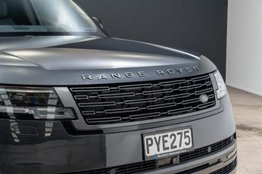 2023 Land Rover Range Rover - Thumbnail