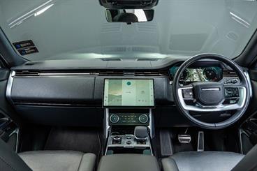 2023 Land Rover Range Rover - Thumbnail