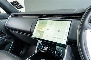2023 Land Rover Range Rover - Thumbnail