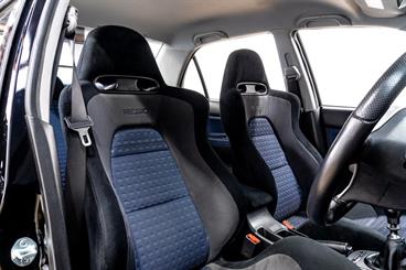 2004 Mitsubishi Lancer - Thumbnail