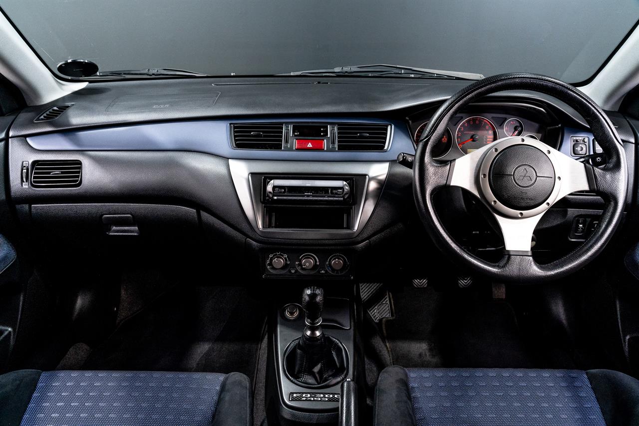 2004 Mitsubishi Lancer