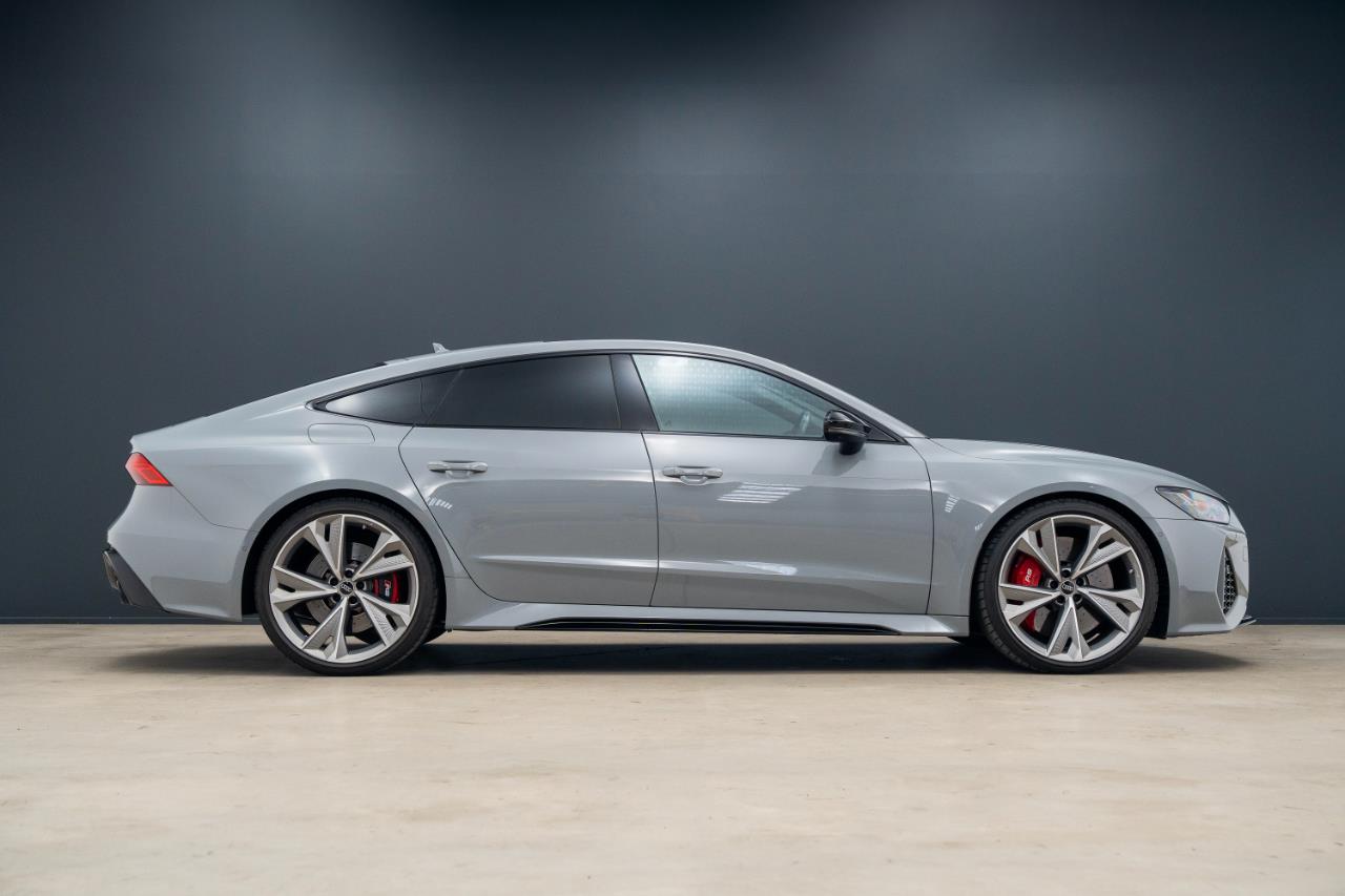 2022 Audi RS7
