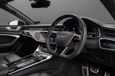 2022 Audi RS7 - Thumbnail