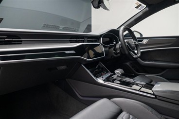 2022 Audi RS7 - Thumbnail