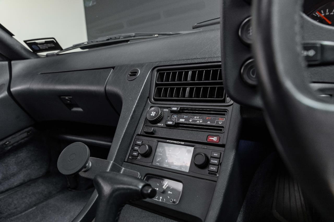 1992 Porsche 928