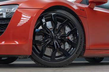 2011 Audi R8 - Thumbnail