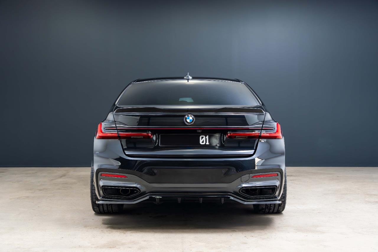2021 BMW 730D