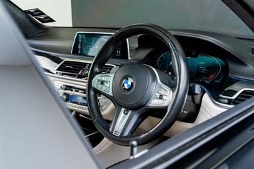 2021 BMW 730D - Thumbnail