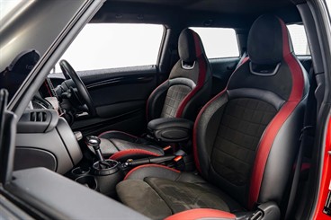 2016 Mini Cooper - Thumbnail
