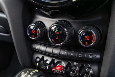 2016 Mini Cooper - Thumbnail