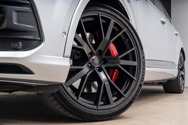 2019 Audi SQ7 - Thumbnail