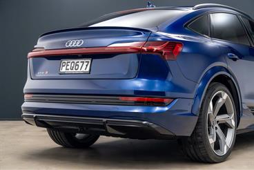 2021 Audi E-Tron - Thumbnail