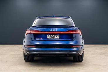 2021 Audi E-Tron - Thumbnail