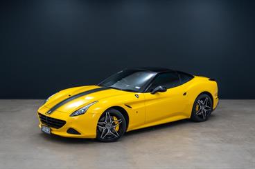 2017 Ferrari California - Thumbnail