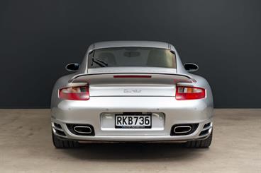 2007 Porsche 911 - Thumbnail