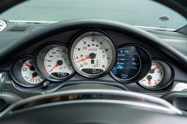 2014 Porsche Panamera - Thumbnail