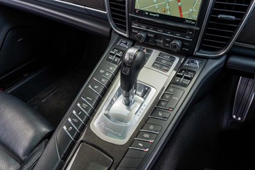 2014 Porsche Panamera - Thumbnail