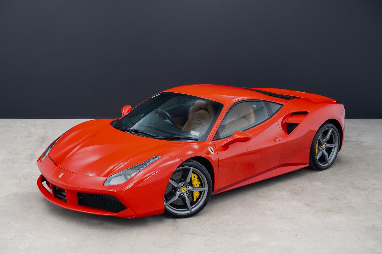 2016 Ferrari 488