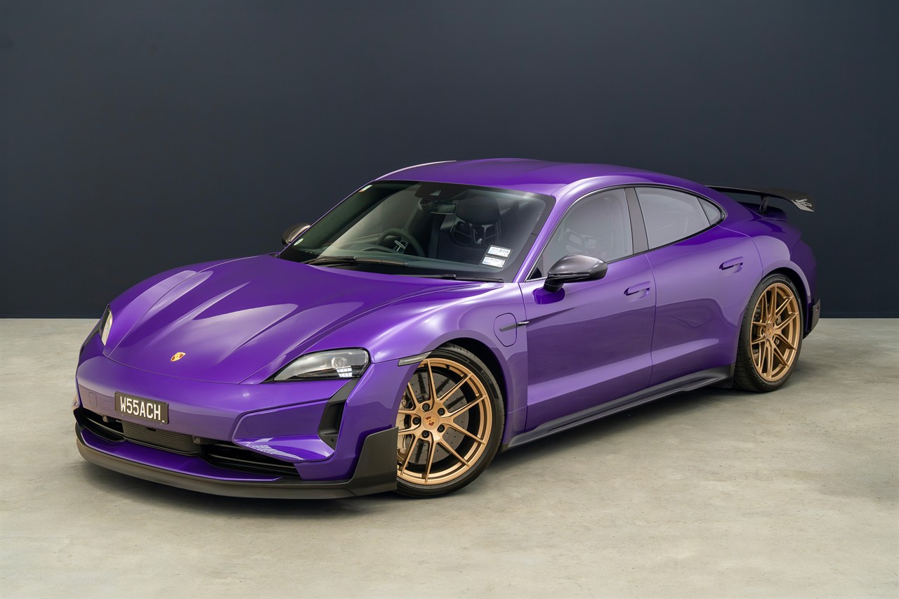 2025 Porsche Taycan