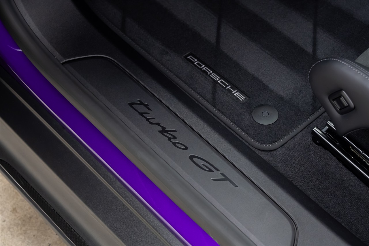 2025 Porsche Taycan
