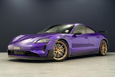 2025 Porsche Taycan - Thumbnail