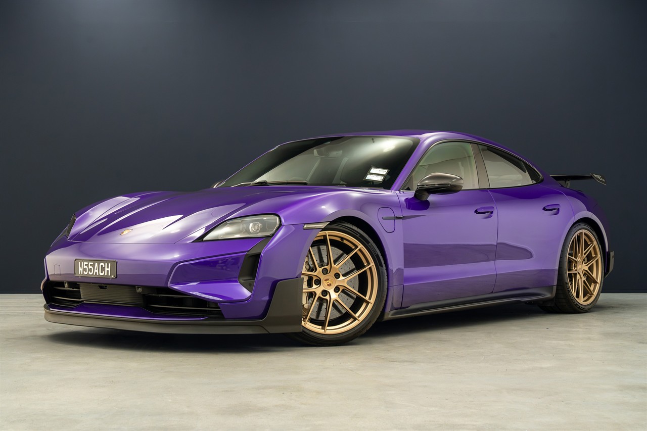 2025 Porsche Taycan
