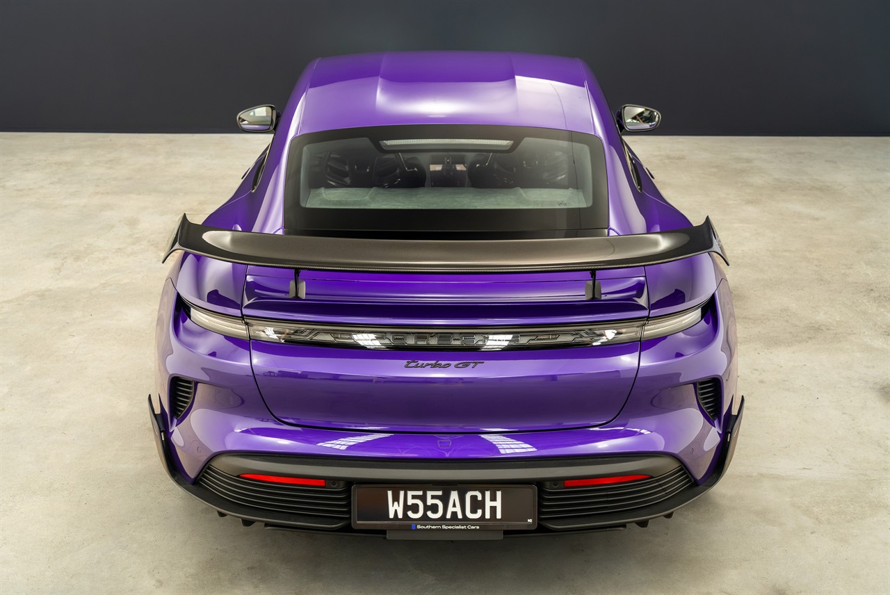 2025 Porsche Taycan
