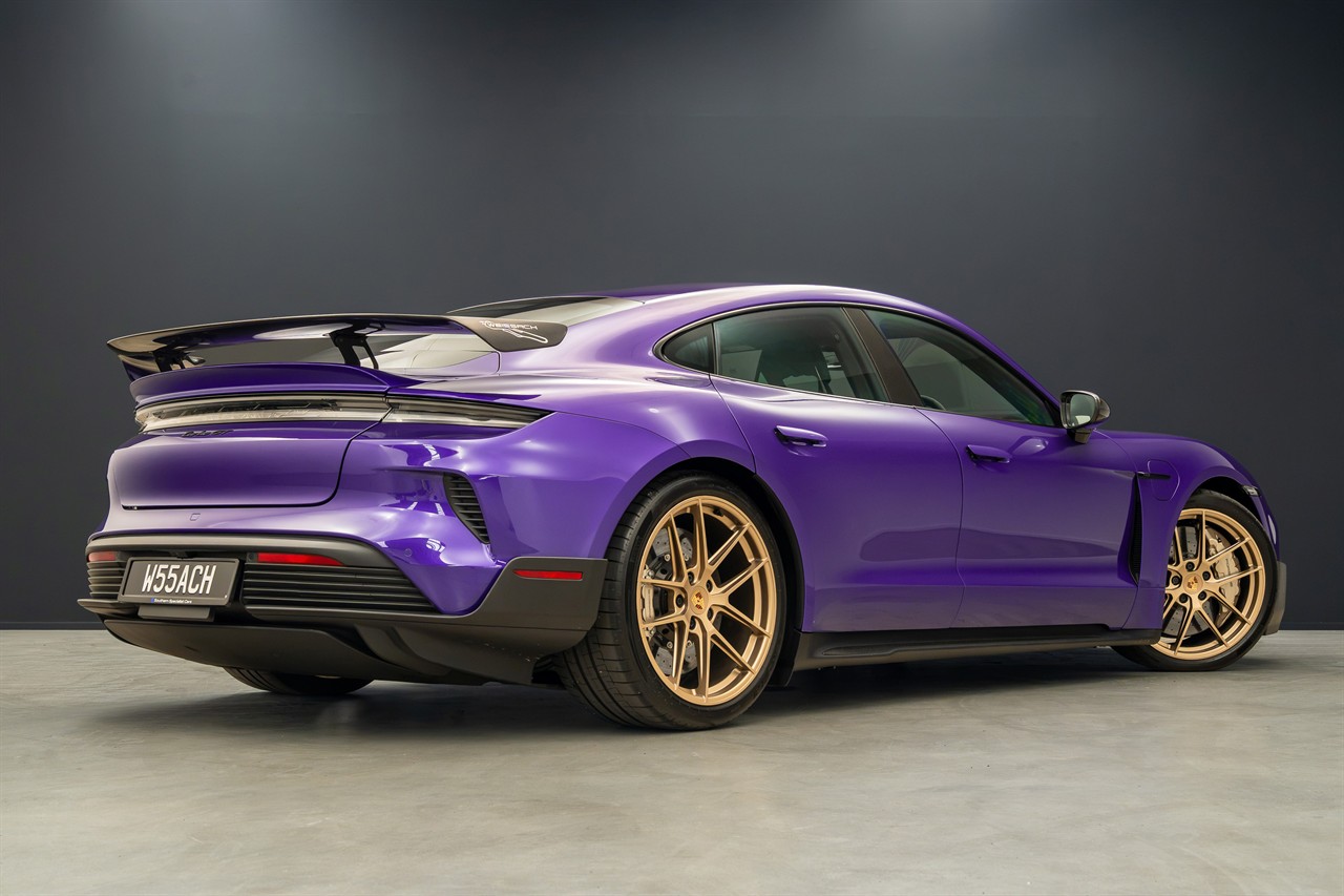 2025 Porsche Taycan