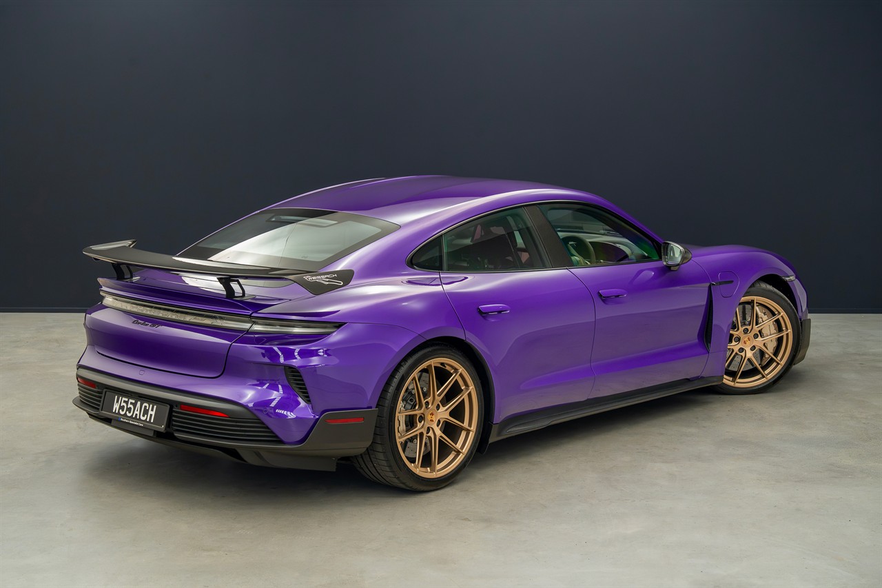 2025 Porsche Taycan