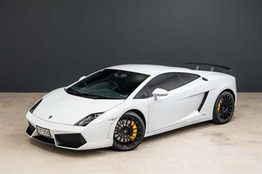 2014 Lamborghini Gallardo - Thumbnail