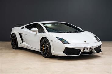 2014 Lamborghini Gallardo - Thumbnail