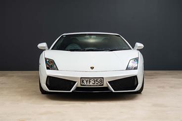2014 Lamborghini Gallardo - Thumbnail