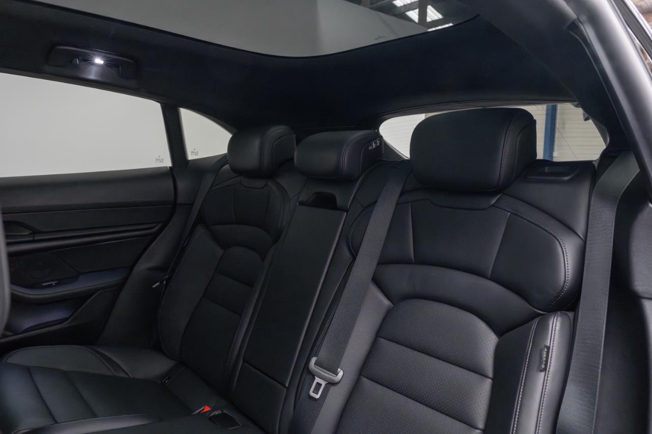 2022 Porsche Taycan