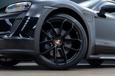 2022 Porsche Taycan - Thumbnail