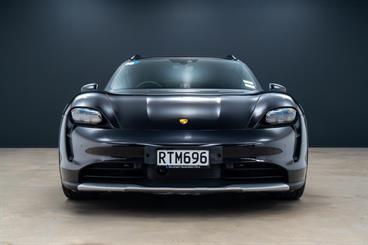 2022 Porsche Taycan - Thumbnail
