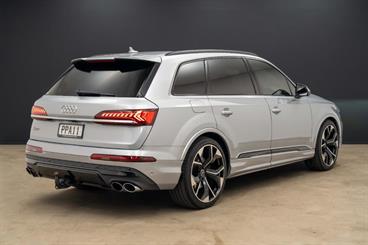 2020 Audi SQ7 - Thumbnail