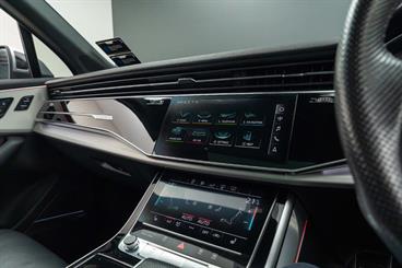 2020 Audi SQ7 - Thumbnail