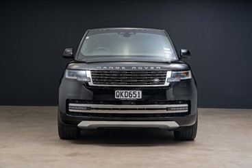 2024 Land Rover Range Rover - Thumbnail