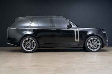 2024 Land Rover Range Rover - Thumbnail