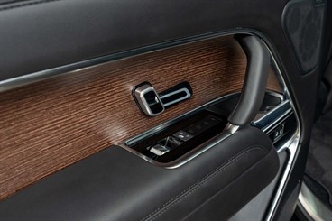 2024 Land Rover Range Rover - Thumbnail