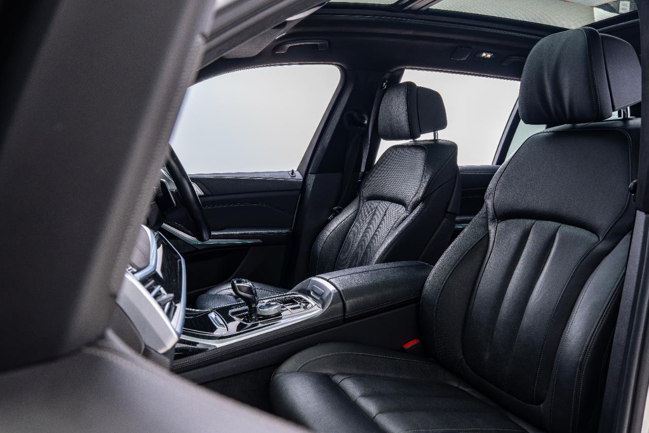 2020 BMW X7