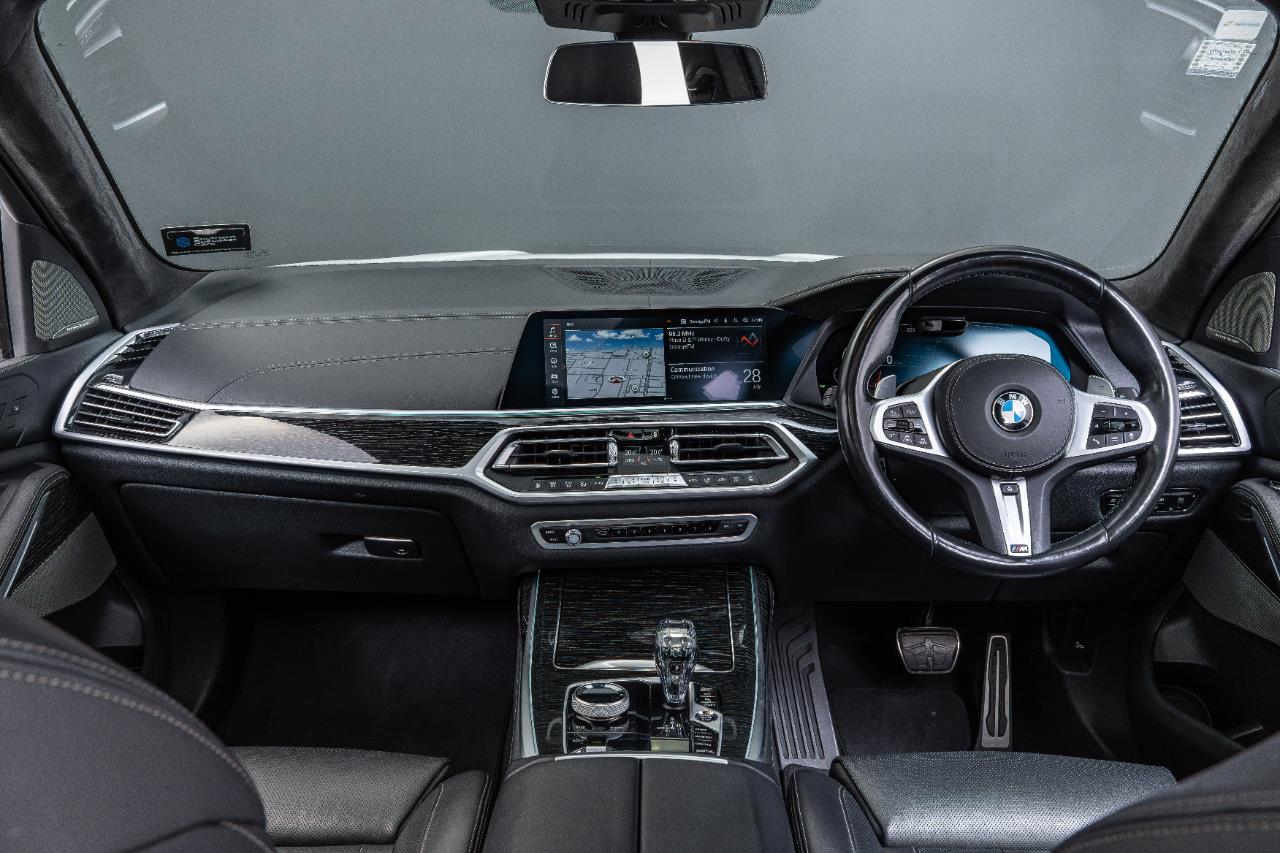 2020 BMW X7