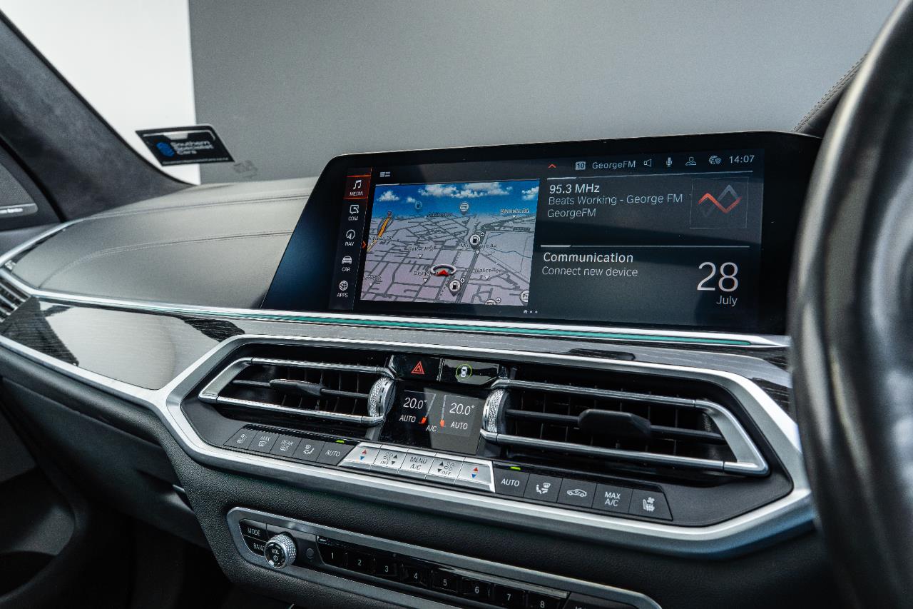 2020 BMW X7