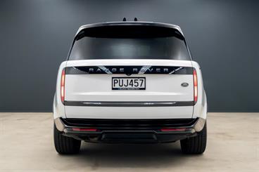 2023 Land Rover Range Rover - Thumbnail