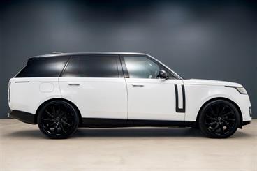 2023 Land Rover Range Rover - Thumbnail
