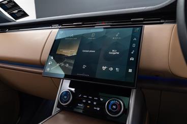 2023 Land Rover Range Rover - Thumbnail